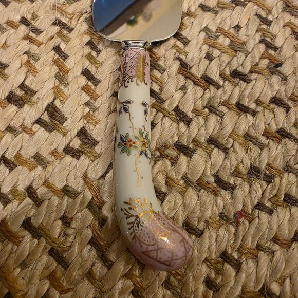 Vintage Prill Sheffield England Pie Cake Server Floral Purple Porcelain Handle. - Picture 3 of 16